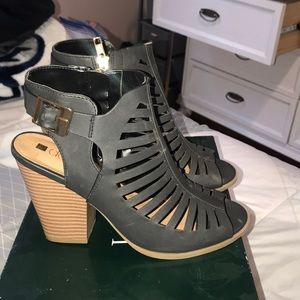 Black Dolcetta Wedges